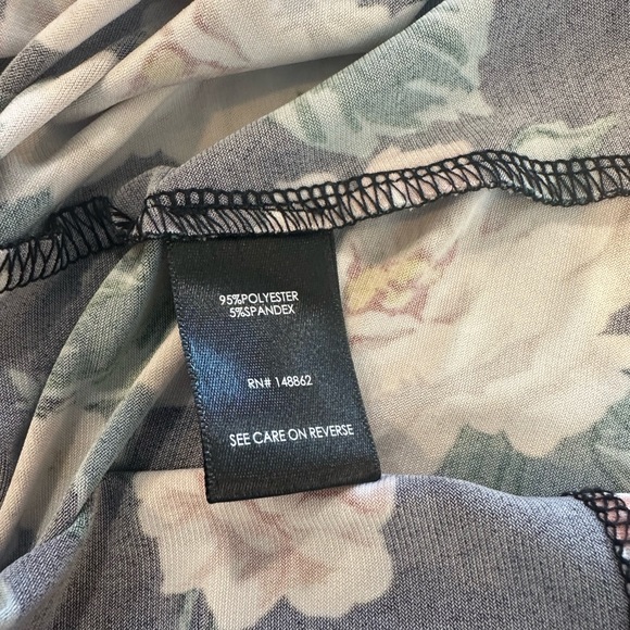 Torrid women’s black floral Midi Studio Knit Button-Front Skater Dress plus sz 1 - Picture 7 of 8